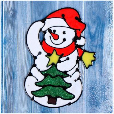 Фото Наклейка на стекло "Снеговик с нарядной ёлкой" 10х15см Зимнее Волшебство  5043567. Интернет-магазин FOROOM